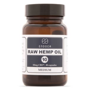 Eine Schachtel Endoca - RAW 3 % CBD Kapseln (30 Stück - 10 mg) auf weißem Hintergrund.