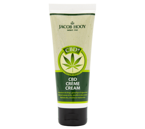 Eine Flasche Jacob Hooy CBD Öl 5 % auf weißem Hintergrund.